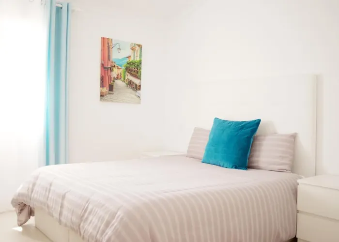 De-lux Panorama View